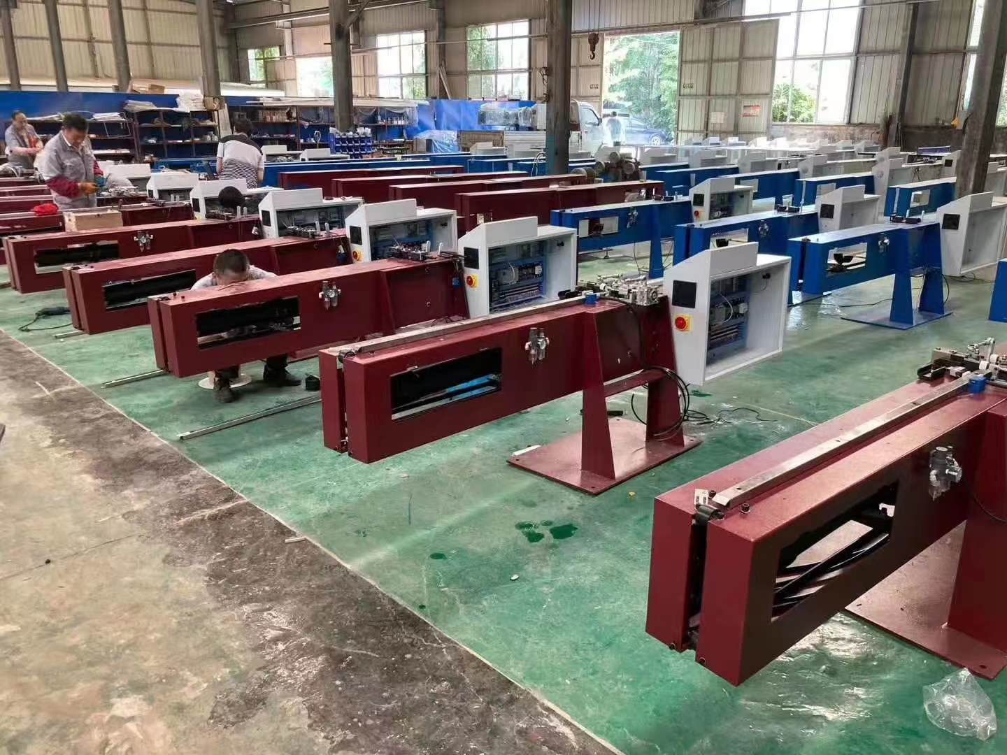 丁基胶涂布机一般应用于各种橡胶制品